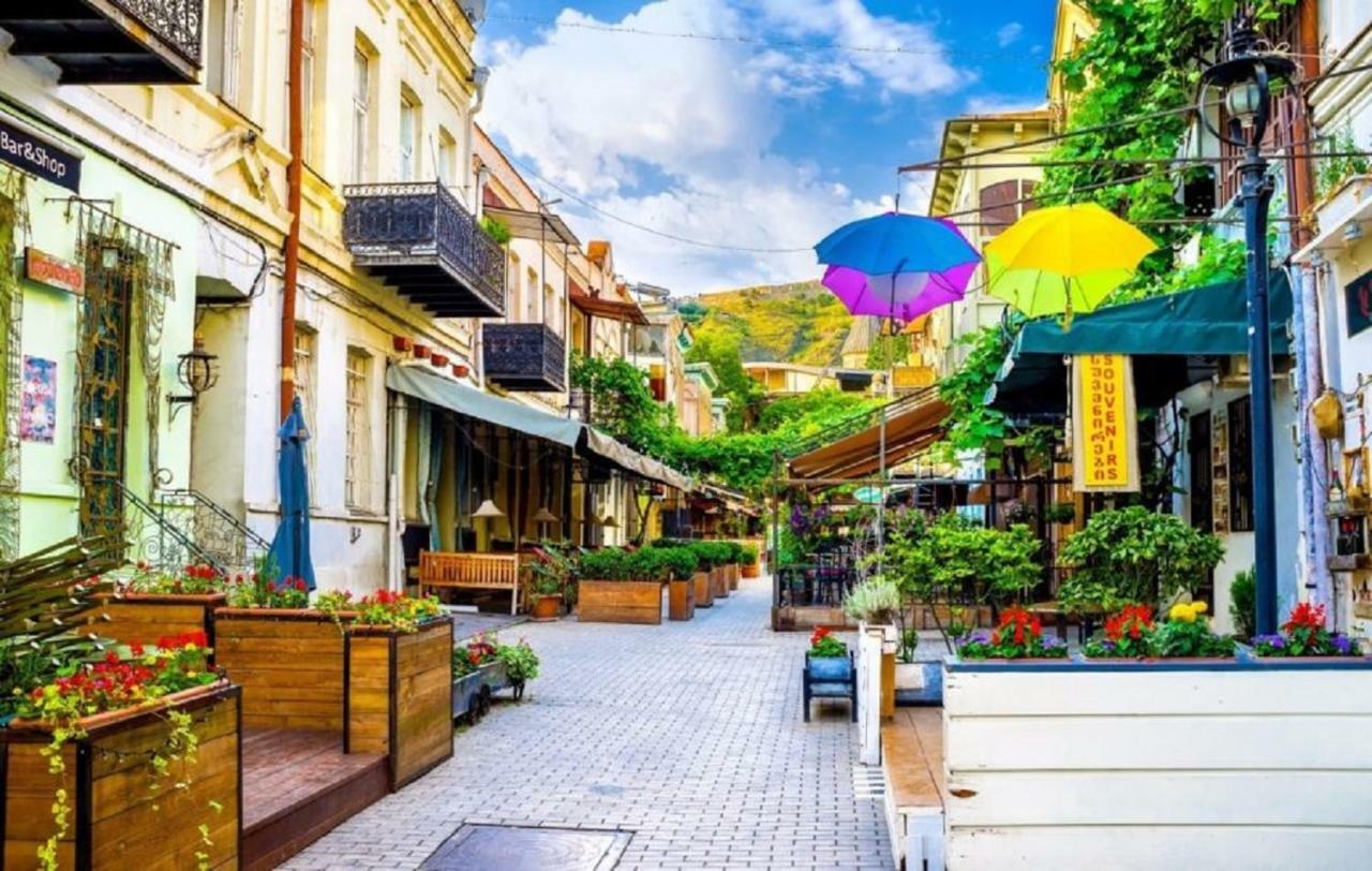 Garry Apartment Tbilisi Eksteriør bilde